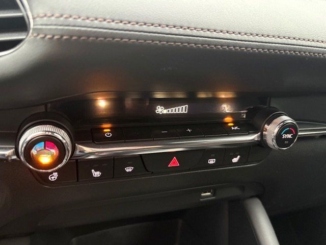 Mazda 3 SKYACTIV-X 2.0 M Hybrid Selection mit Vollauss foto 15