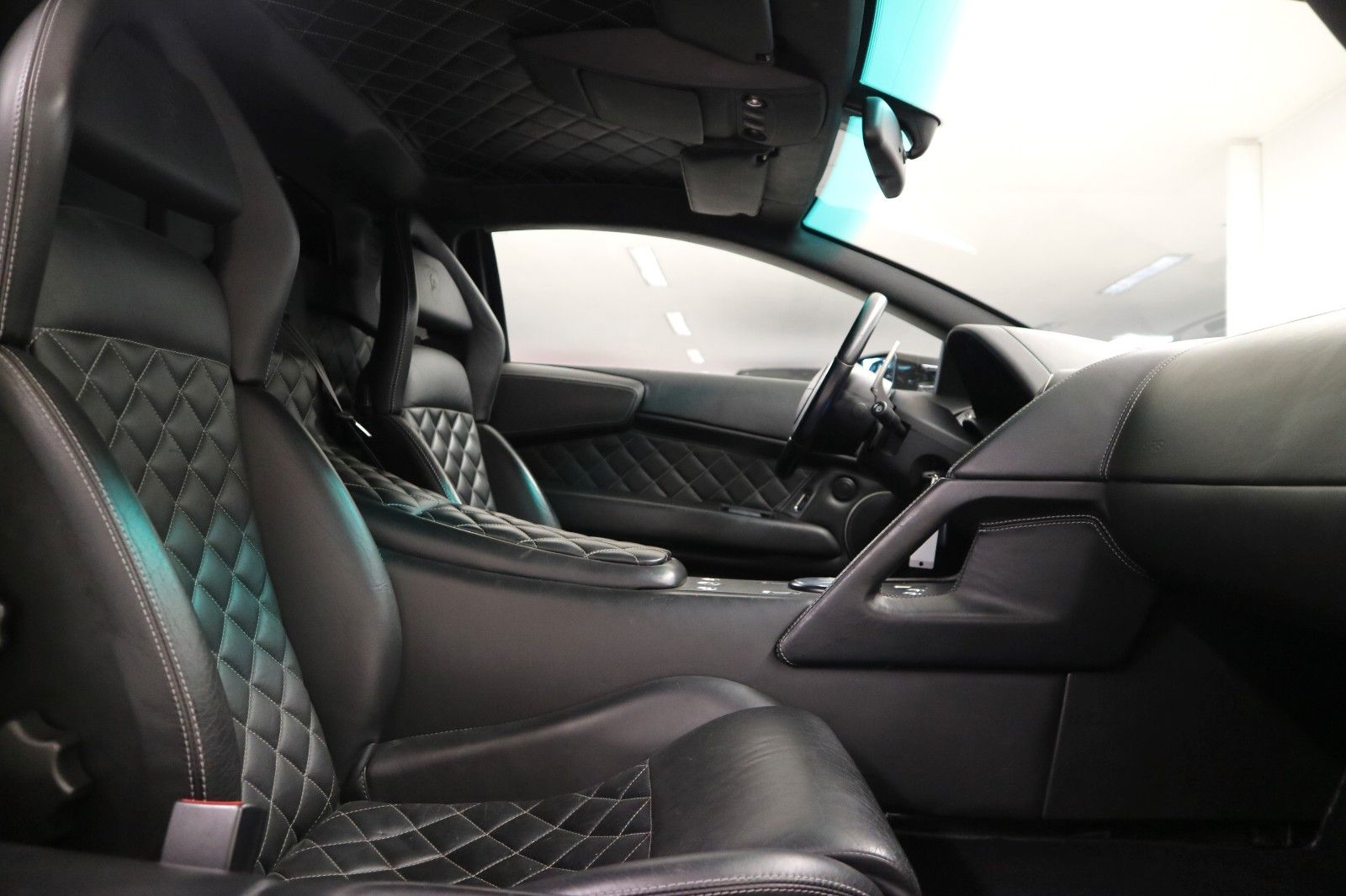 Lamborghini Murciélago LP640 foto 7