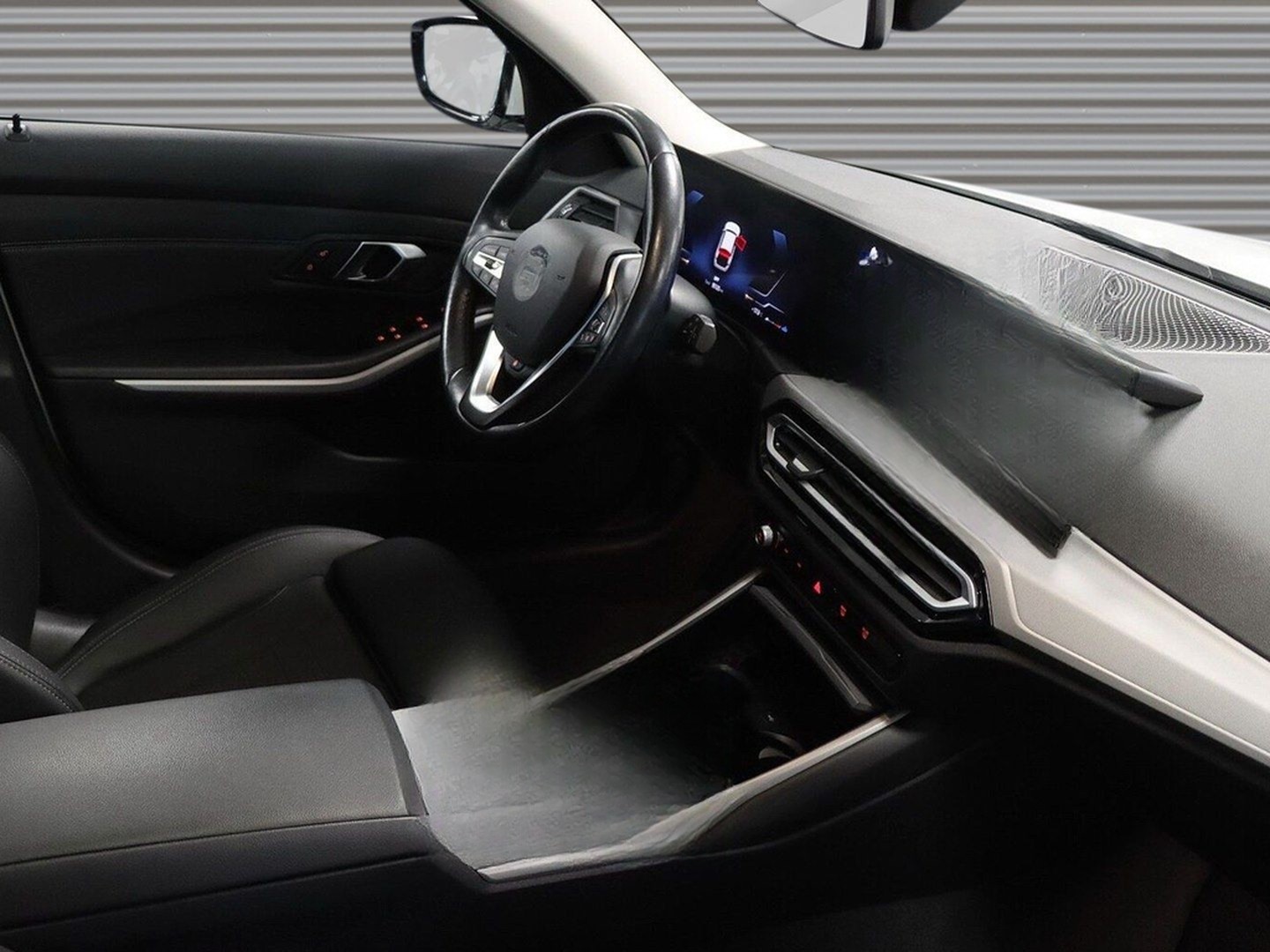 BMW 320d Sportsitze Panoramaglasdach foto 7