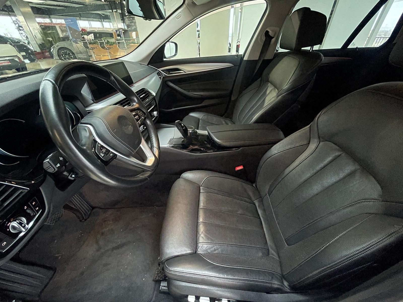 BMW 540 d Touring xDrive+Automatik+Kamera+Navi+voll foto 9