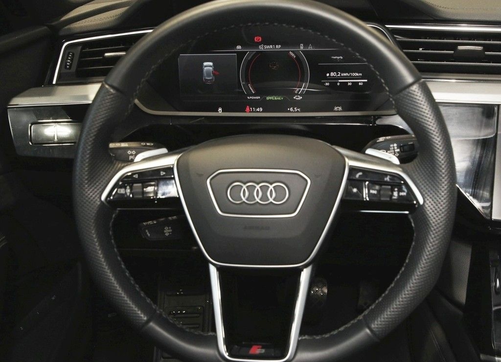 Audi e-tron S quattro 22"Pano AHK Navi+VC LED 360°Kam foto 16