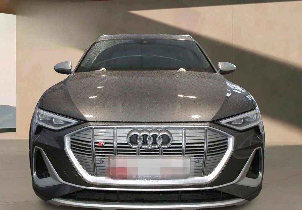 Audi e-tron S quattro 22"Pano AHK Navi+VC LED 360°Kam foto 3