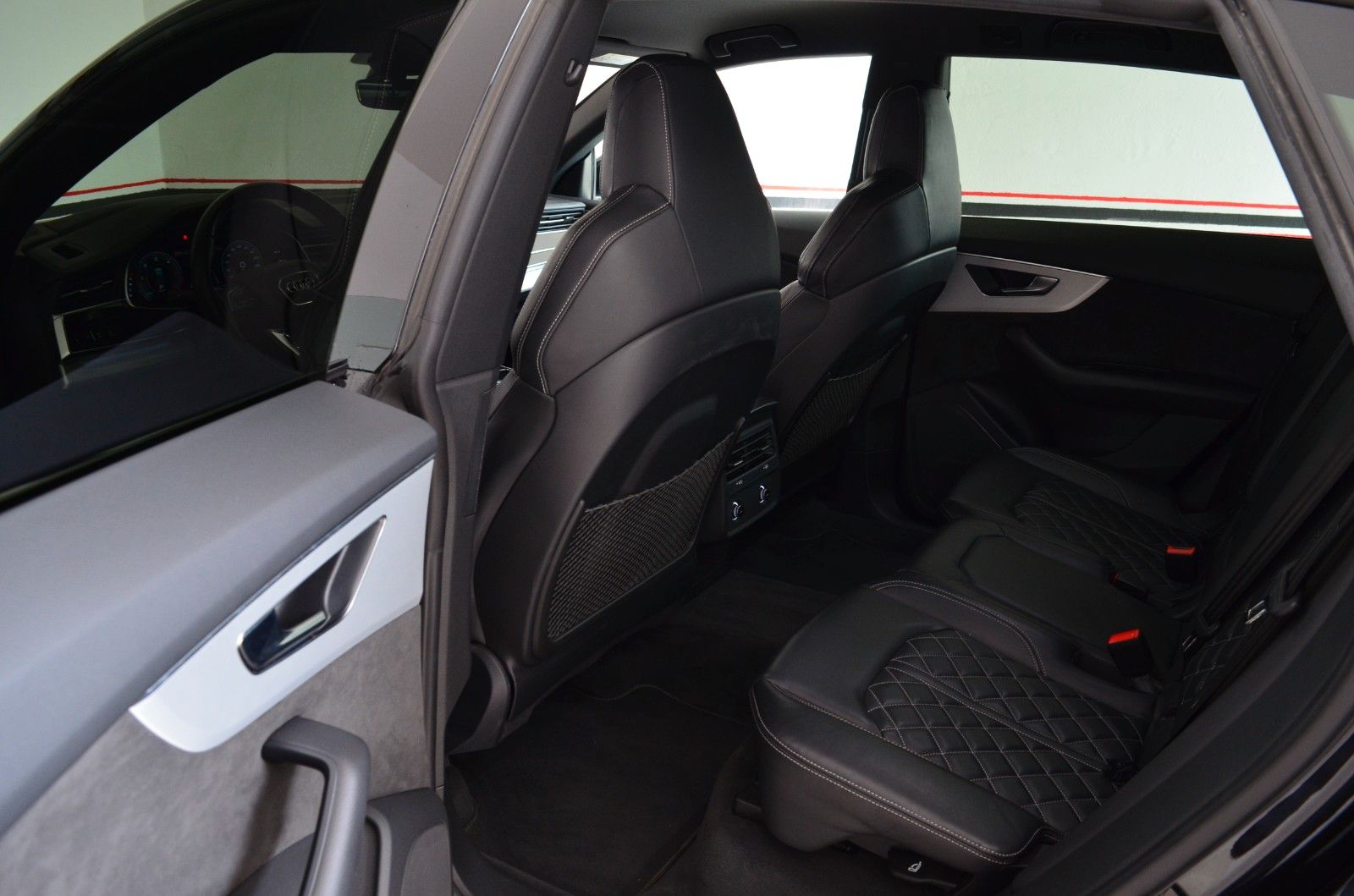 Audi Q8 50 TDI quattro 3x S-line Plus |Matrix |22`Alu foto 6