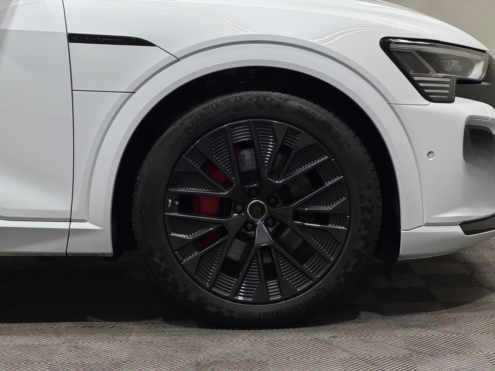 Audi Q8 Sportback e-tron S-Line Edition 55 | PANO foto 17