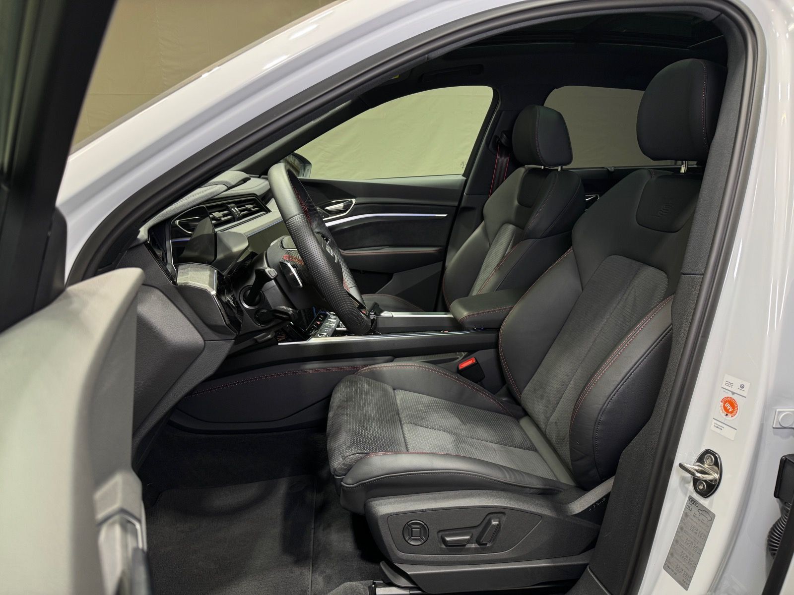 Audi Q8 Sportback e-tron S-Line Edition 55 | PANO foto 19