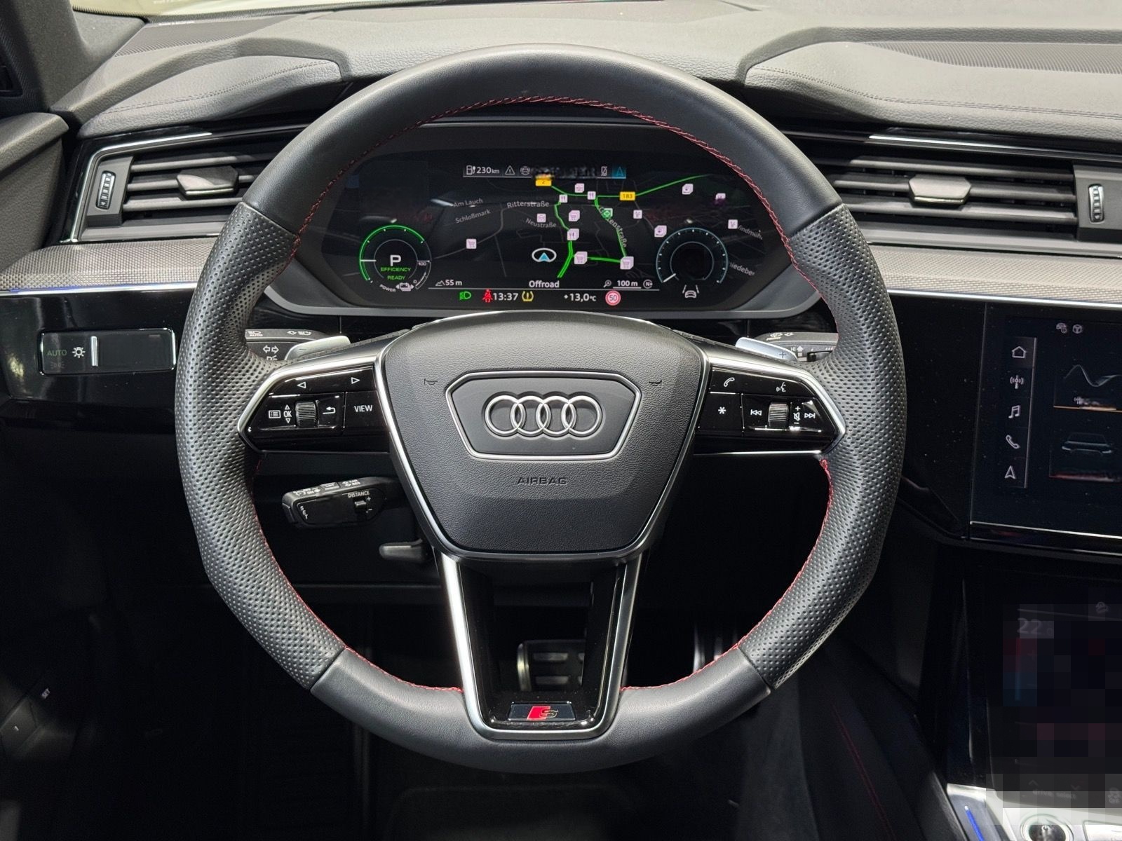 Audi Q8 Sportback e-tron S-Line Edition 55 | PANO foto 6