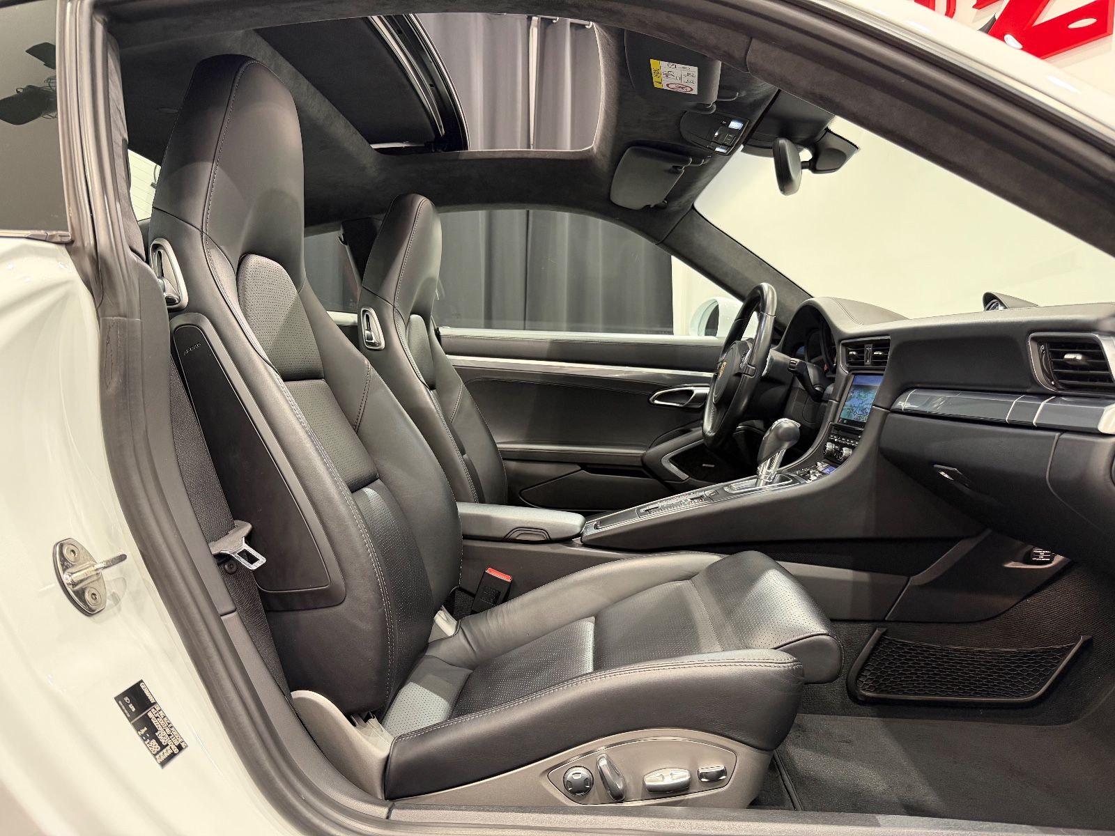 Porsche 911 Turbo Coupe SPORT-CHRONO-PAKET DEUTSCHES FZG foto 18