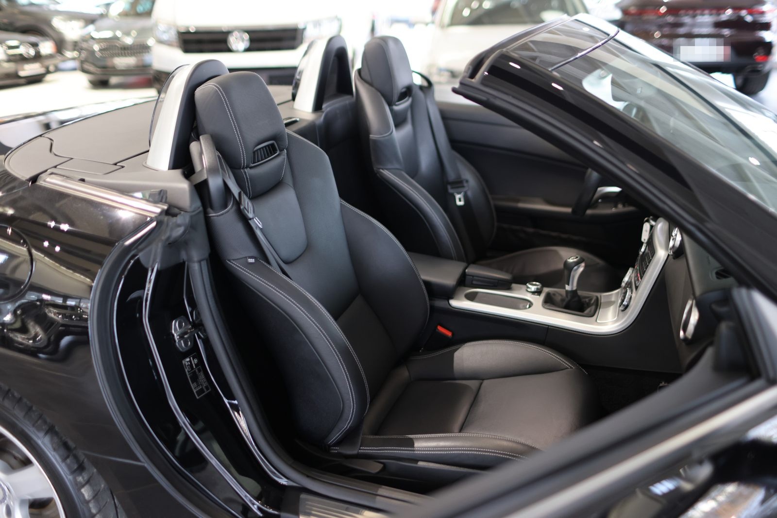 Mercedes-Benz SLC 200 AIRSCARF / TOTWINKEL / LEDER / NAVI foto 13