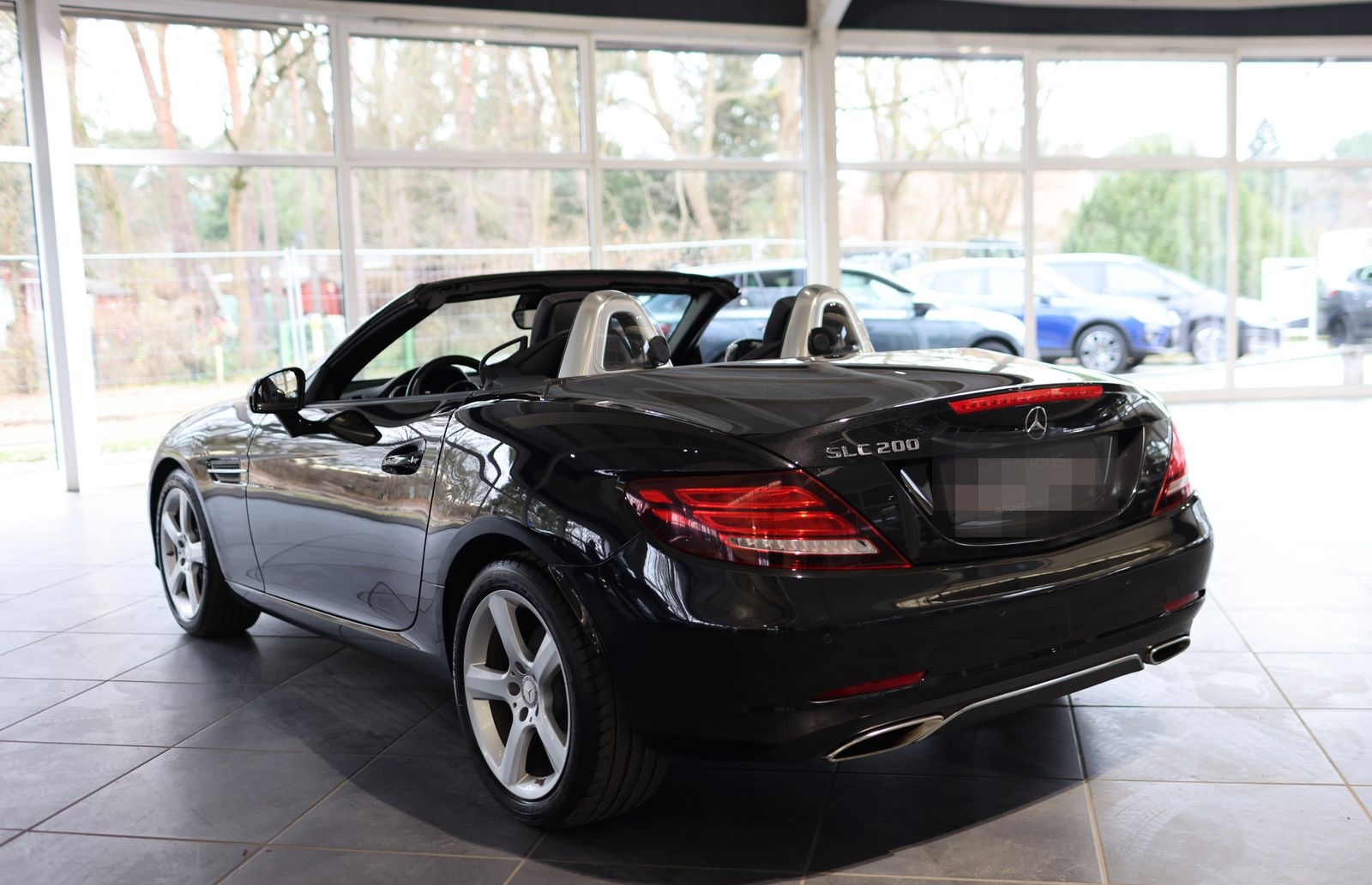 Mercedes-Benz SLC 200 AIRSCARF / TOTWINKEL / LEDER / NAVI foto 5