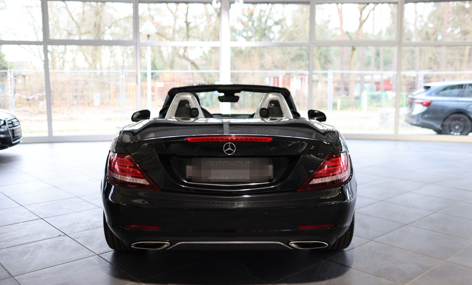 Mercedes-Benz SLC 200 AIRSCARF / TOTWINKEL / LEDER / NAVI foto 6