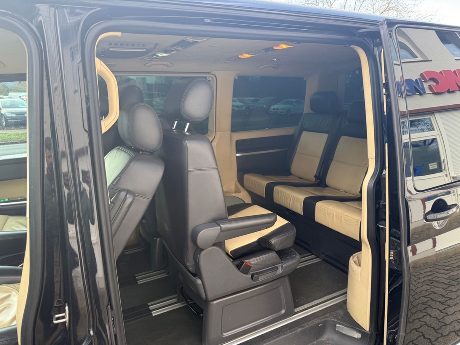 Volkswagen T5 Multivan Highline ATM-VW/KAMERA/NAVI/STANDHEI foto 11