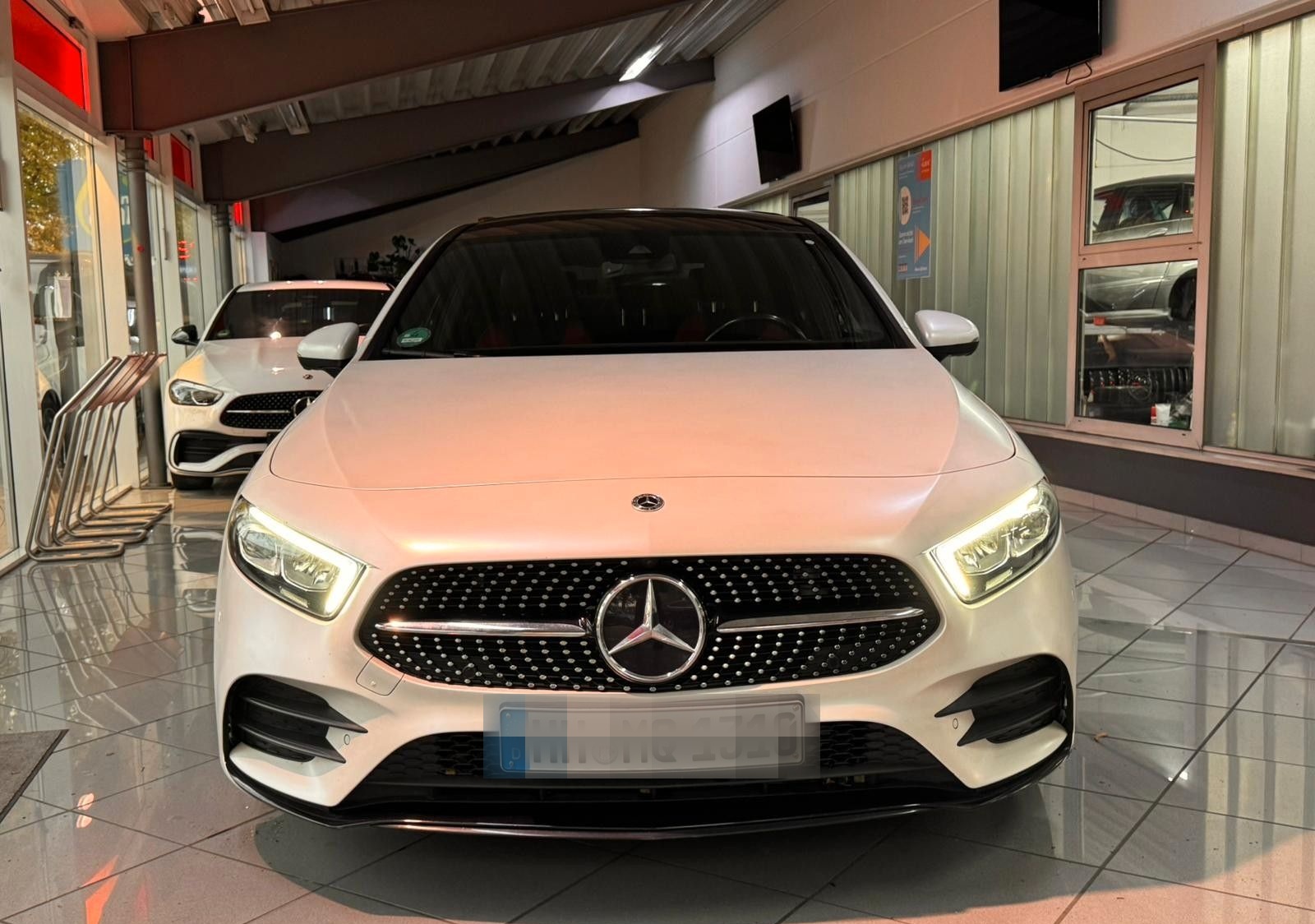 Mercedes-Benz A 200d Lim. AMG Line*Pano*Memory*360* foto 6