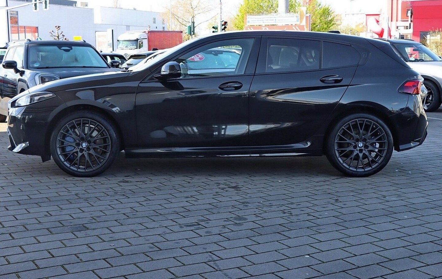 BMW 123 xDrive Knaller Preis M-Sport foto 3