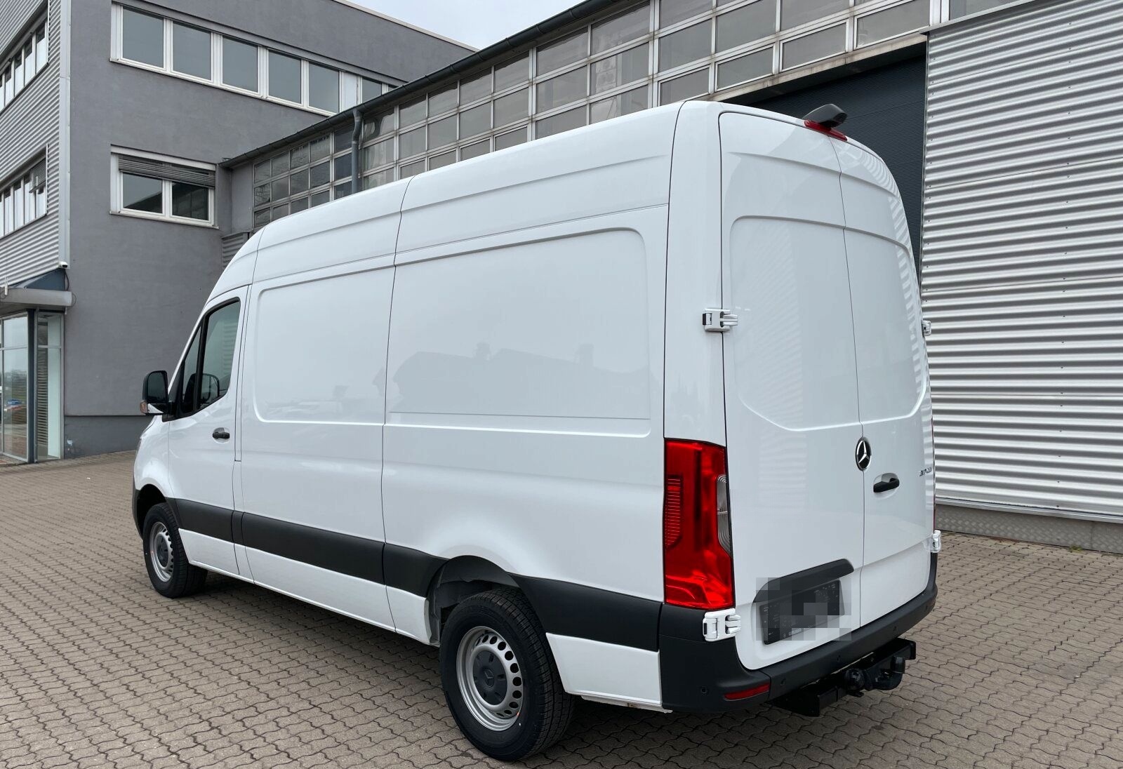 Mercedes-Benz Sprinter 317 CDI HD AHZV+KAMERA+HOLZBD.+3SITZ foto 4