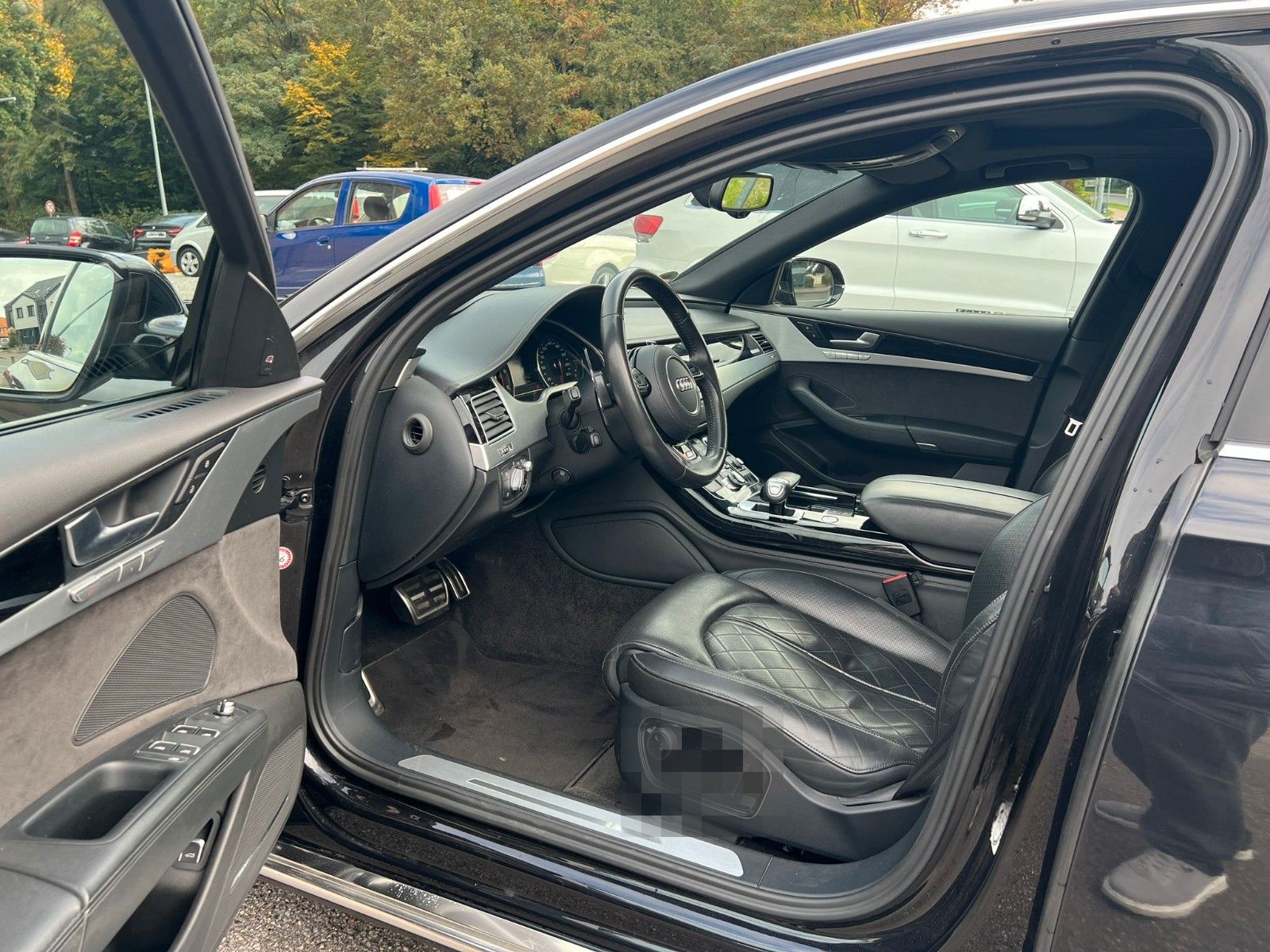 Audi A8 4.2 TDI clean diesel quattro foto 9
