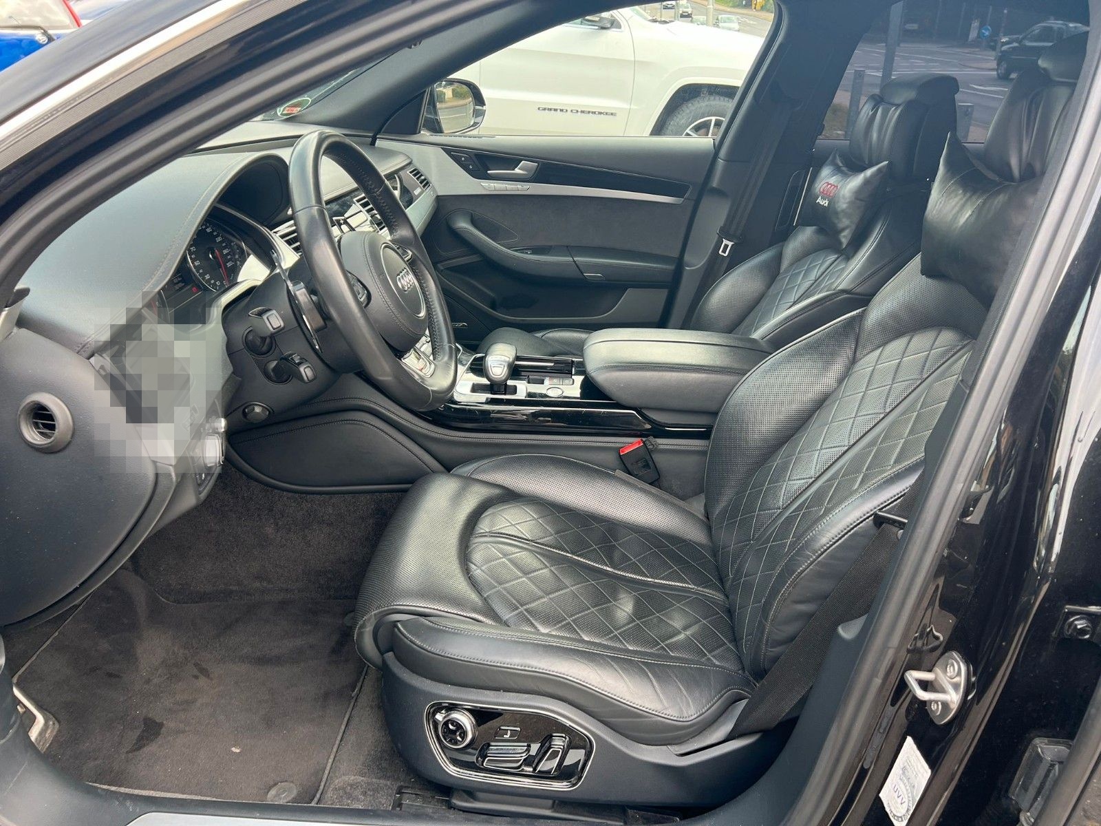Audi A8 4.2 TDI clean diesel quattro foto 10