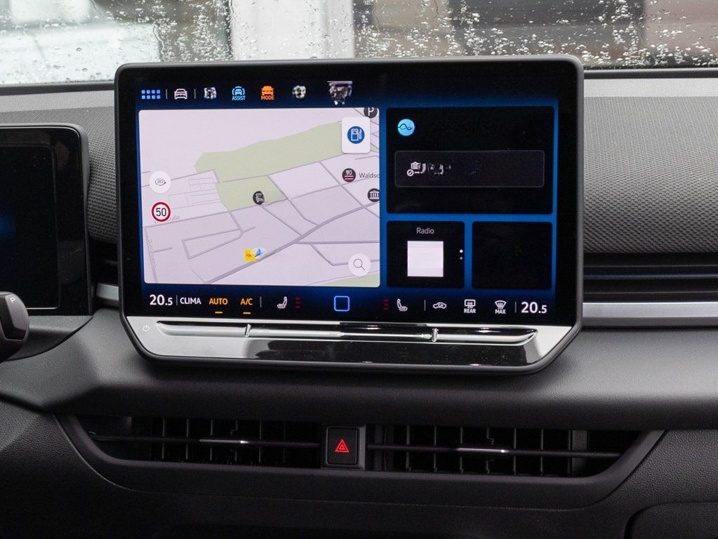 Volkswagen T-Roc 1.5 eTSI 110 kW R-Line HUD Navi Digitales foto 5
