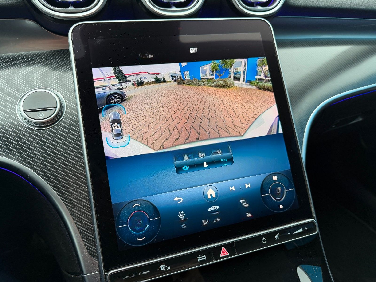 Mercedes-Benz C 180 CGI 9G-Tronic Limousine AMG Line foto 13