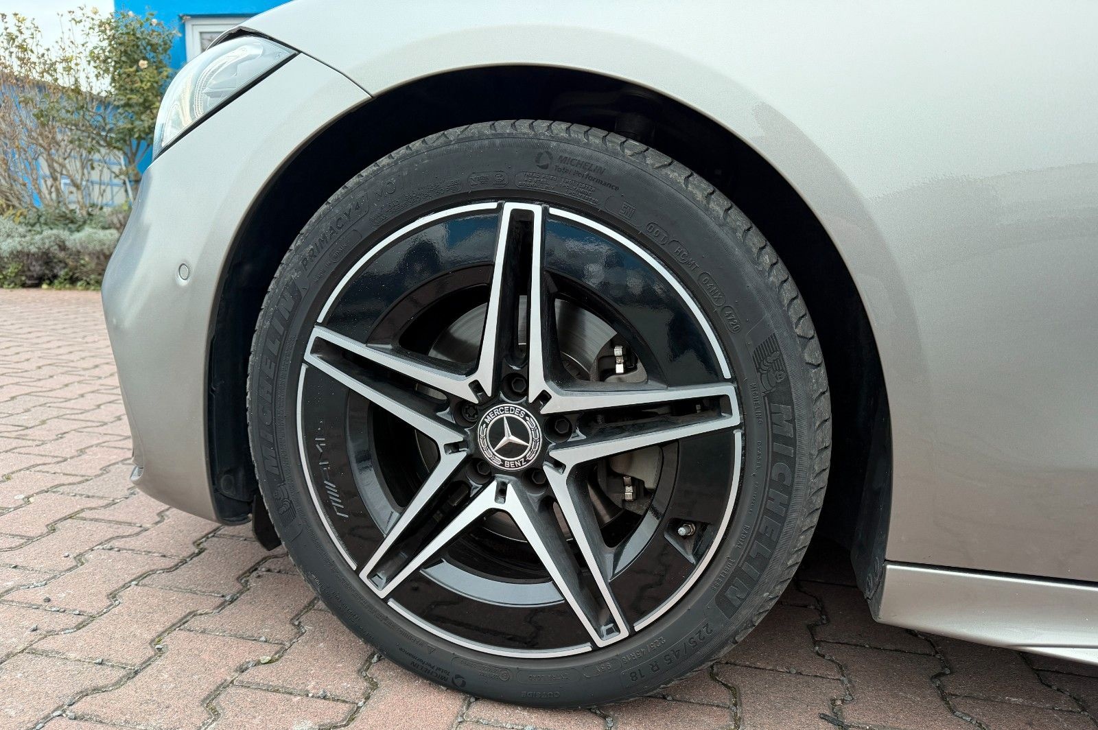 Mercedes-Benz C 180 CGI 9G-Tronic Limousine AMG Line foto 14