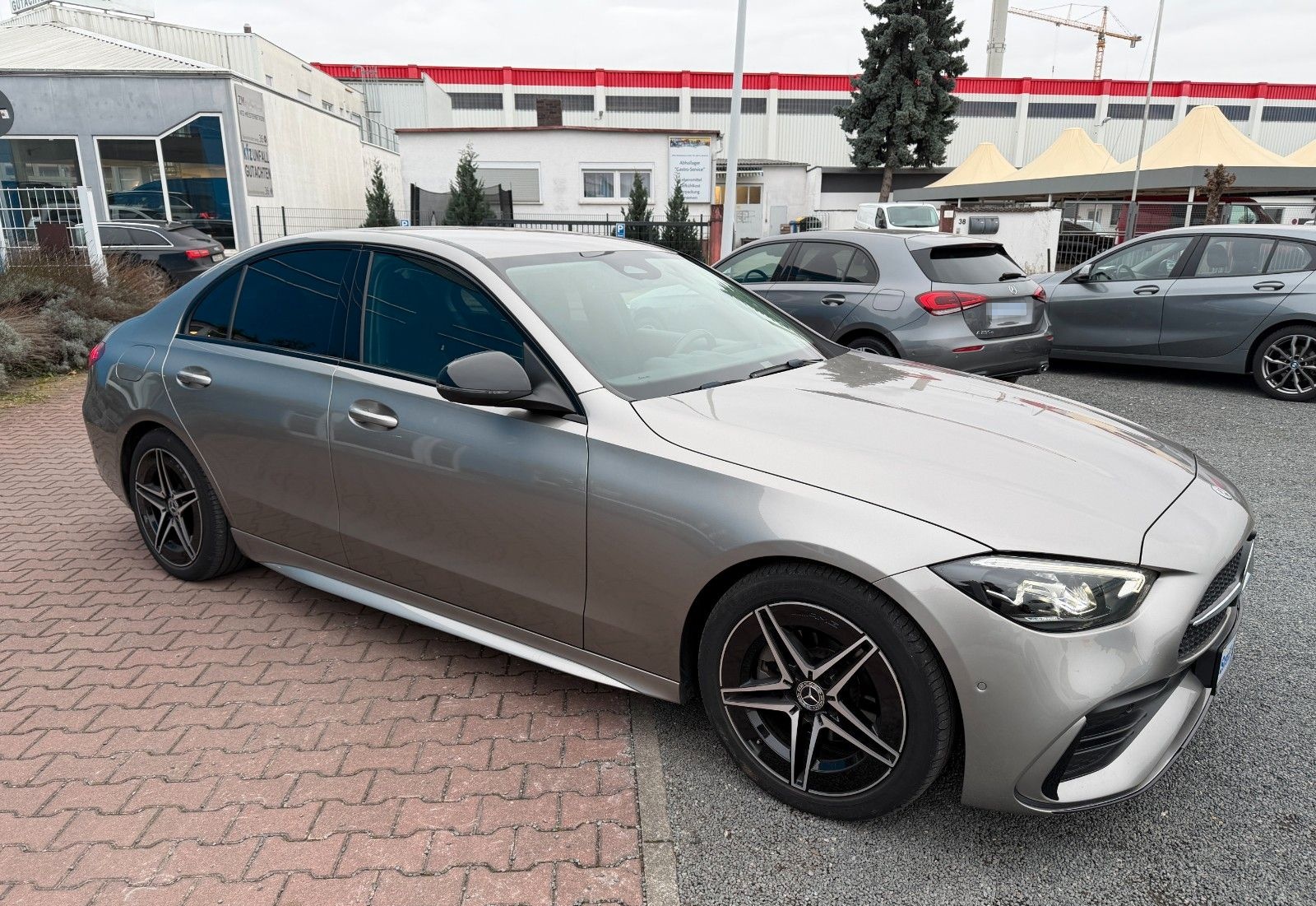 Mercedes-Benz C 180 CGI 9G-Tronic Limousine AMG Line foto 4