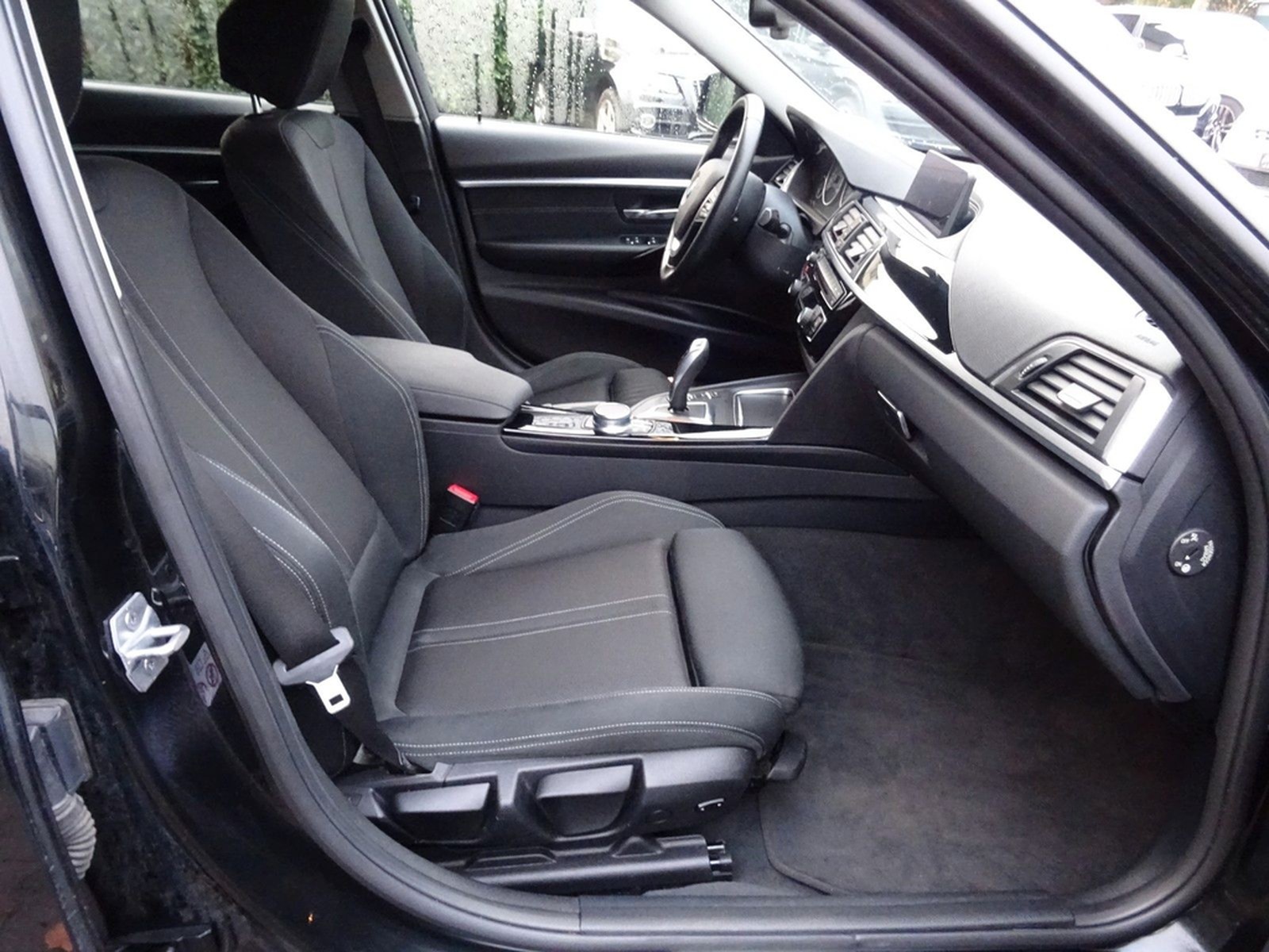 BMW 340i Touring Sport Line LED NAVI KAMERA SHZ PDC foto 13