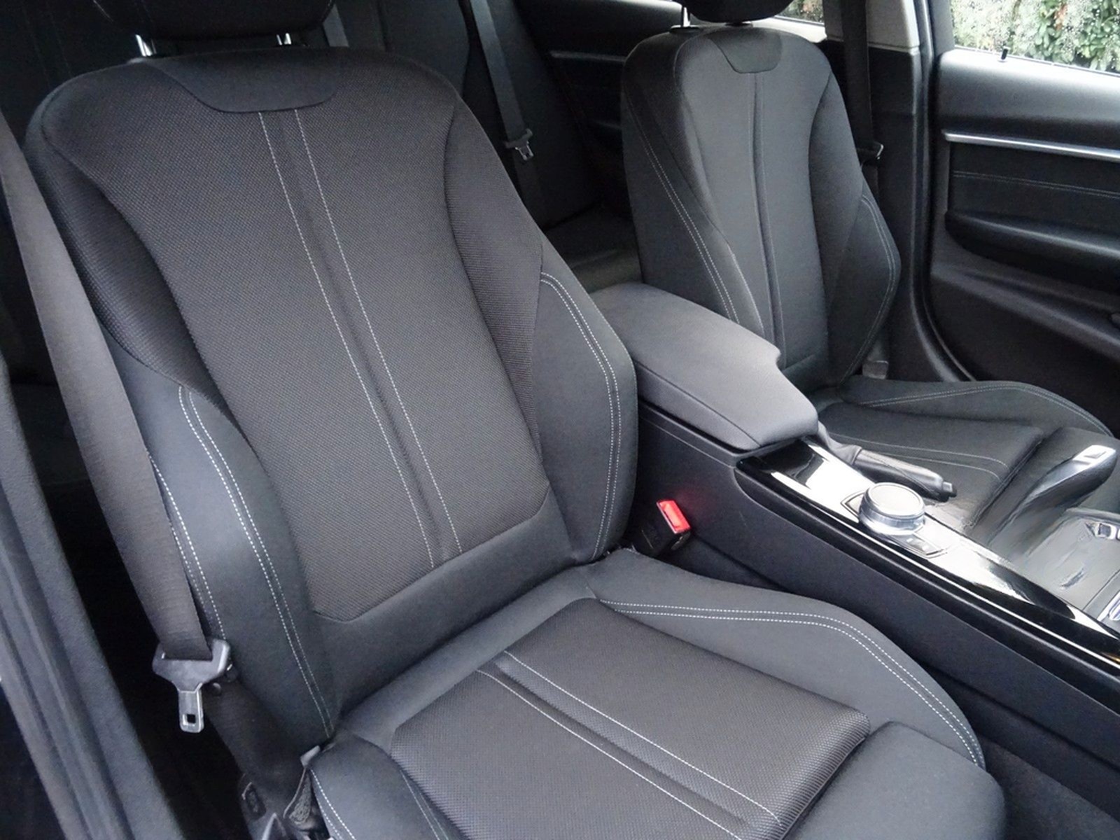 BMW 340i Touring Sport Line LED NAVI KAMERA SHZ PDC foto 14