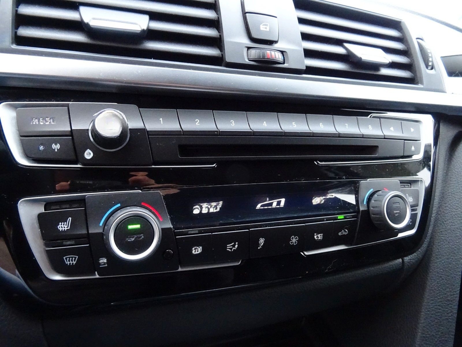 BMW 340i Touring Sport Line LED NAVI KAMERA SHZ PDC foto 20