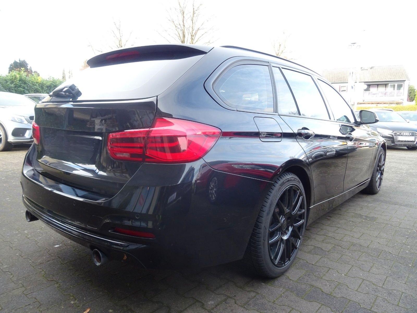 BMW 340i Touring Sport Line LED NAVI KAMERA SHZ PDC foto 4