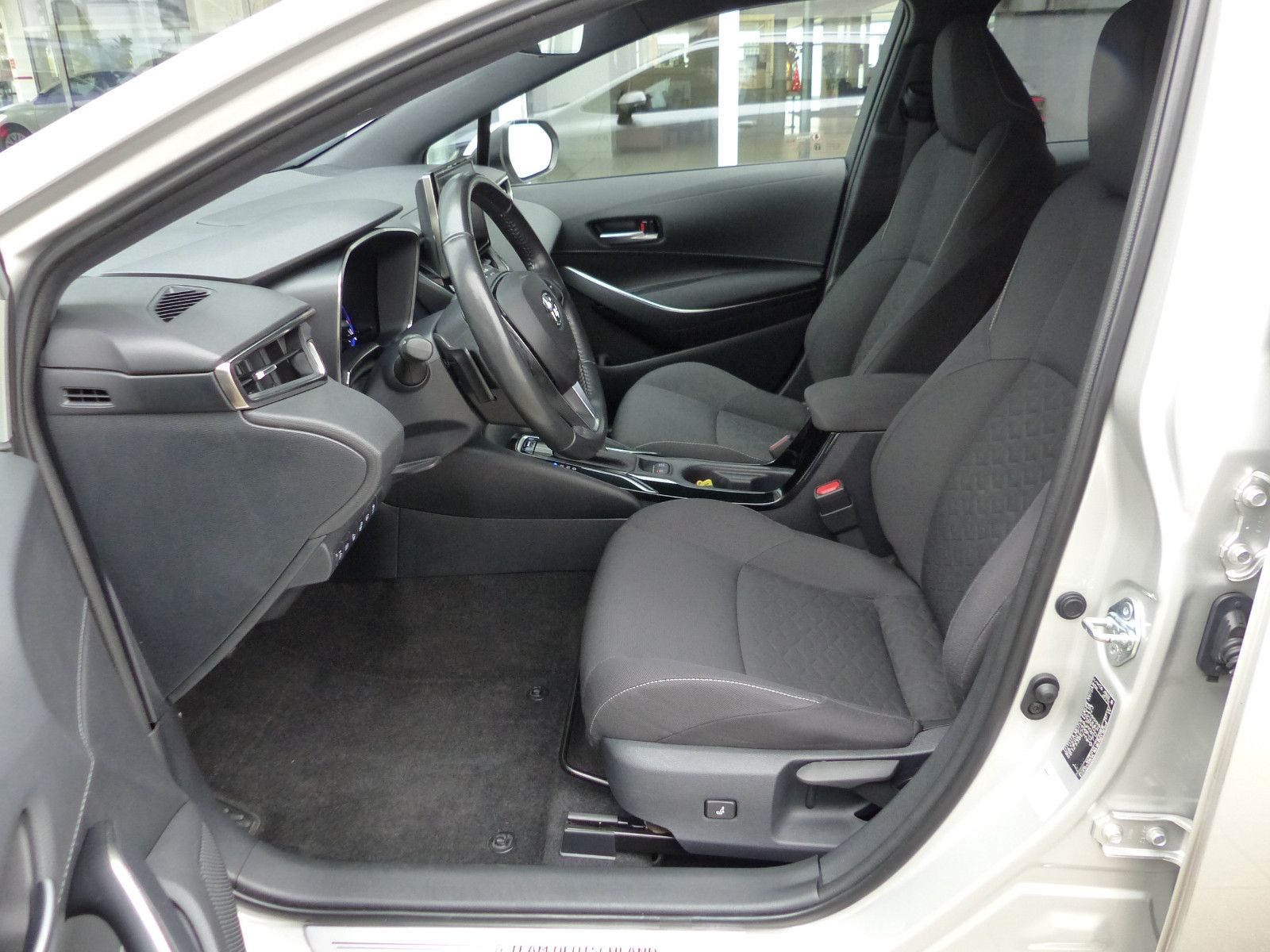 Toyota Corolla TS 2.0Hybrid TeamD Kamera Navi Totwinkel foto 12