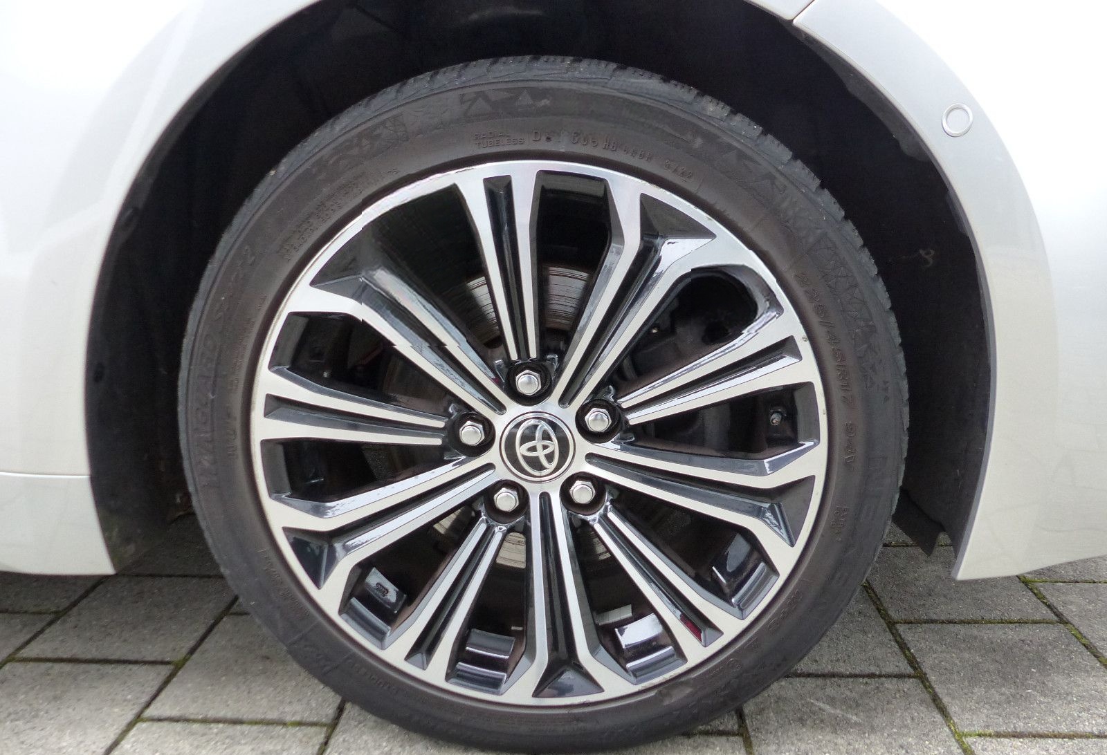 Toyota Corolla TS 2.0Hybrid TeamD Kamera Navi Totwinkel foto 15