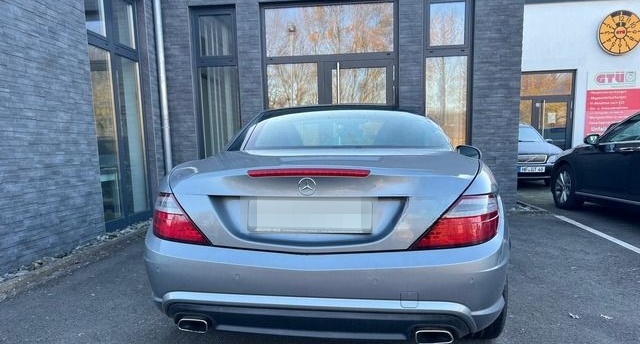 Mercedes-Benz SLK 200 *AMGLINE*CARBON*NAPPALEDER*AIRSCARF*NAVI foto 5