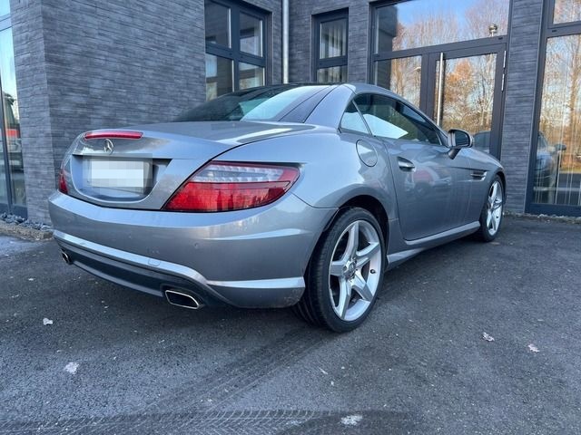 Mercedes-Benz SLK 200 *AMGLINE*CARBON*NAPPALEDER*AIRSCARF*NAVI foto 6
