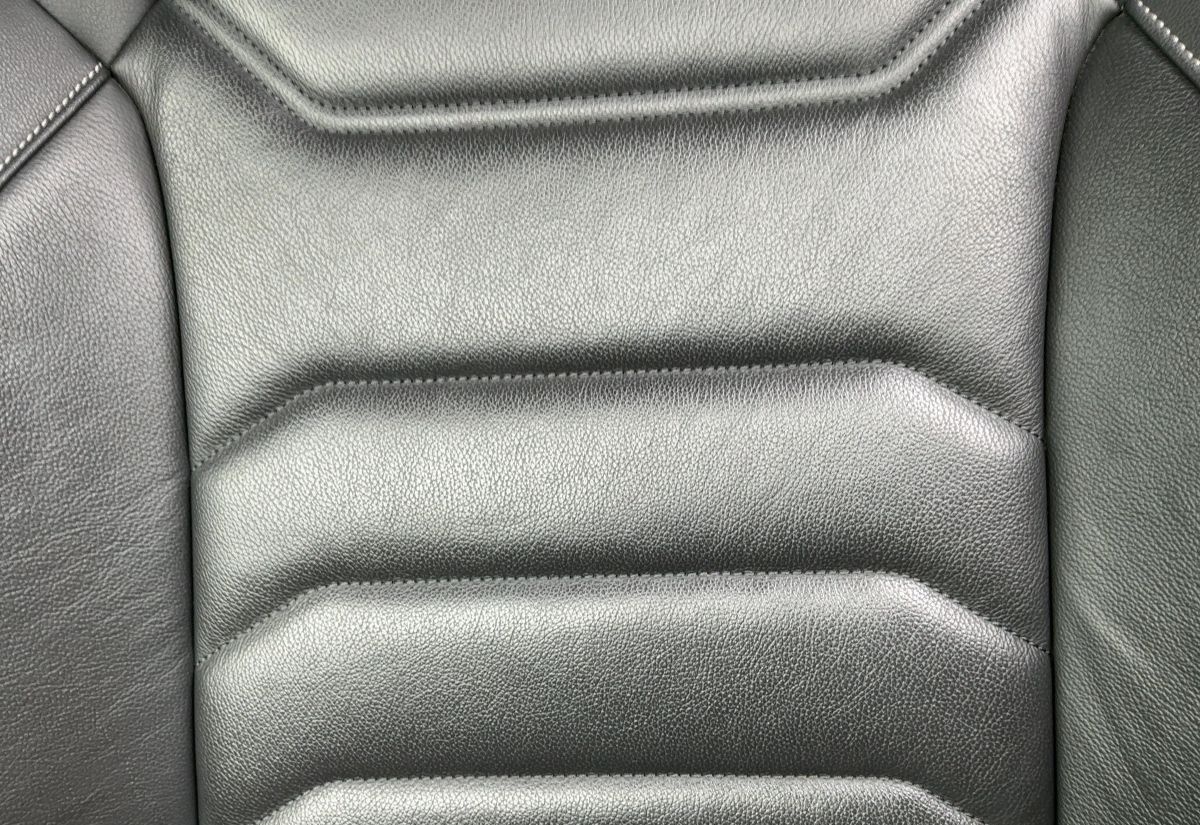 Volkswagen Touareg 3.0 TDI 4M R-LINE LED+NAVI+AHK+ACC+RFK foto 18