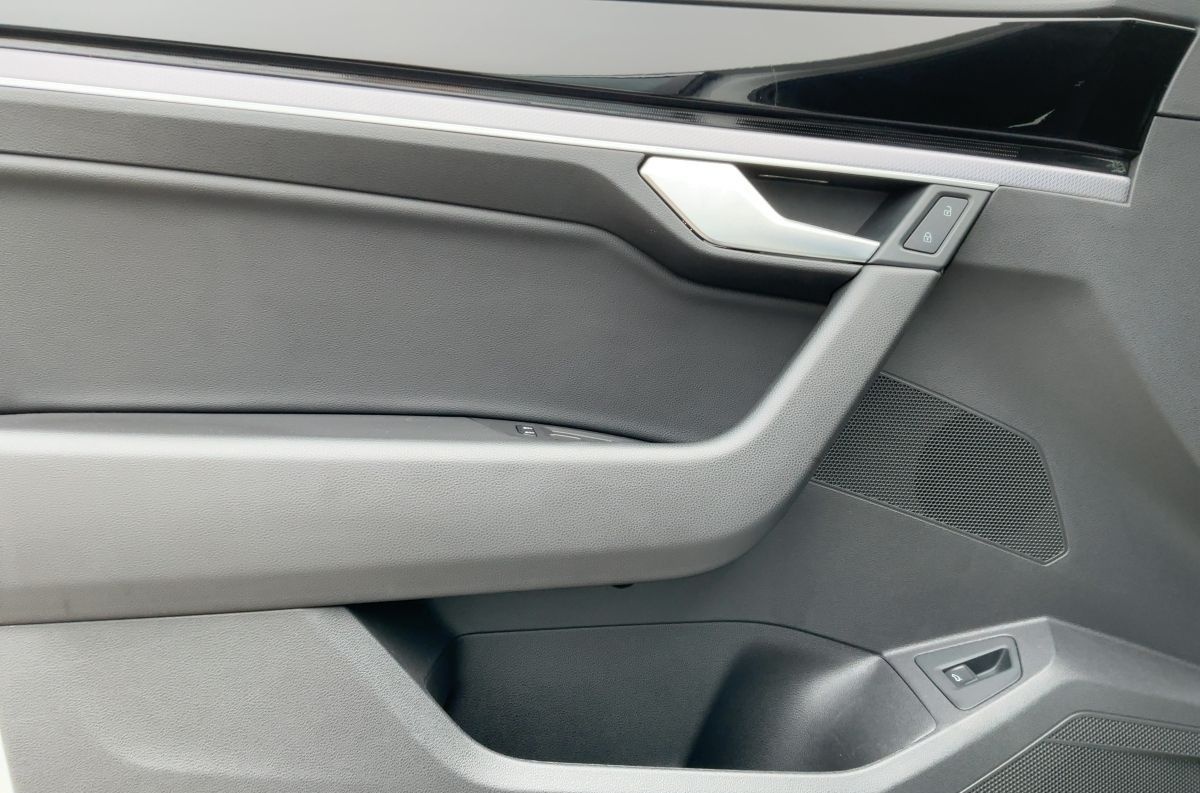 Volkswagen Touareg 3.0 TDI 4M R-LINE LED+NAVI+AHK+ACC+RFK foto 19