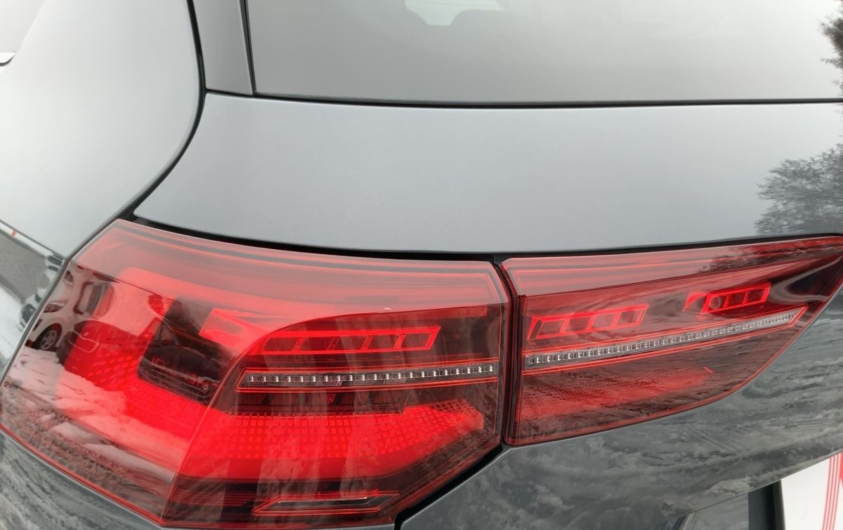 Volkswagen Golf VIII Variant 2.0 TDI DSG MATRIX+NAV+AHK+HuD foto 16