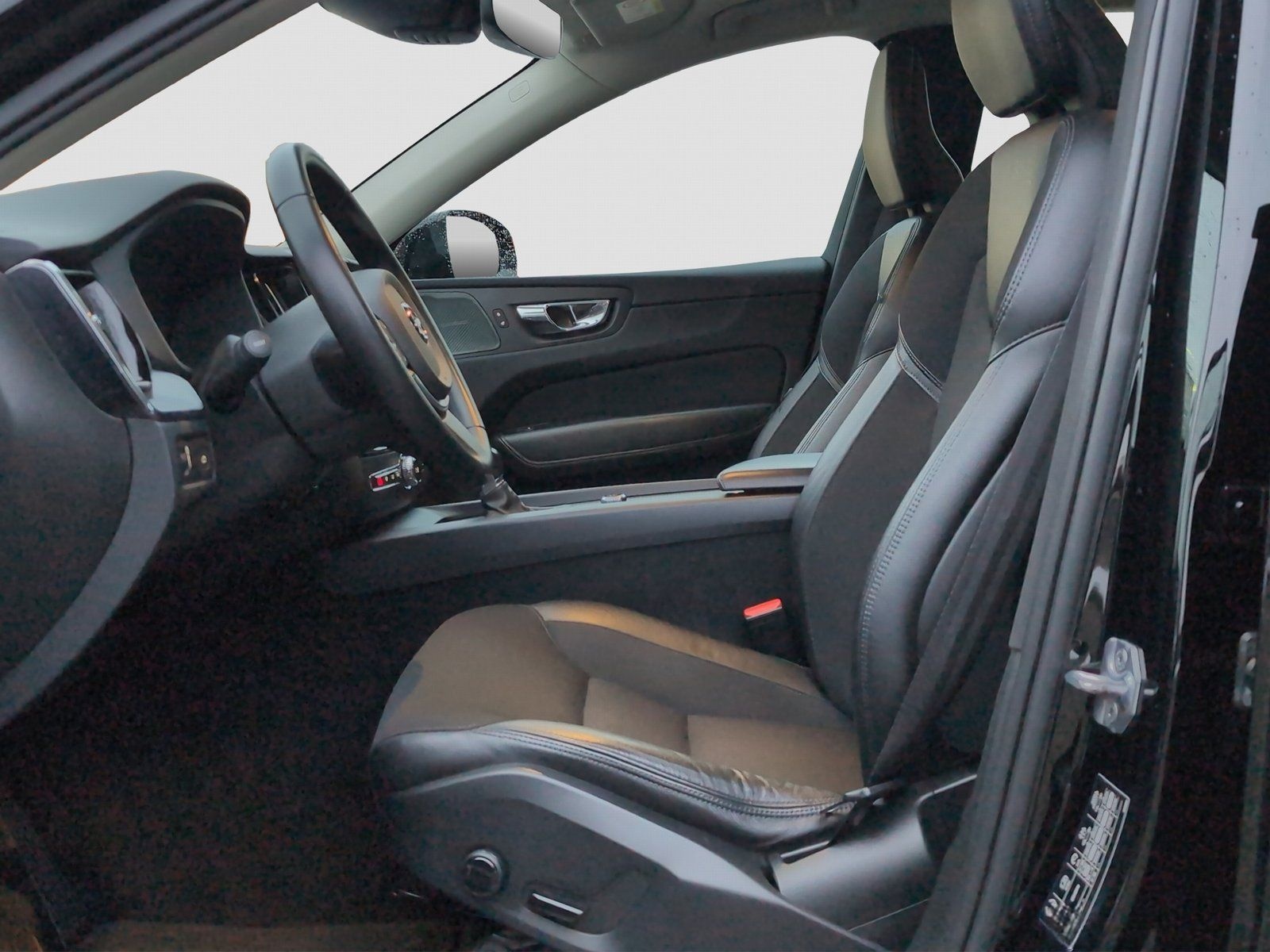 Volvo XC60+D4+GT+Diesel+PilotAss+Voll-LED+Frontscheibh foto 10