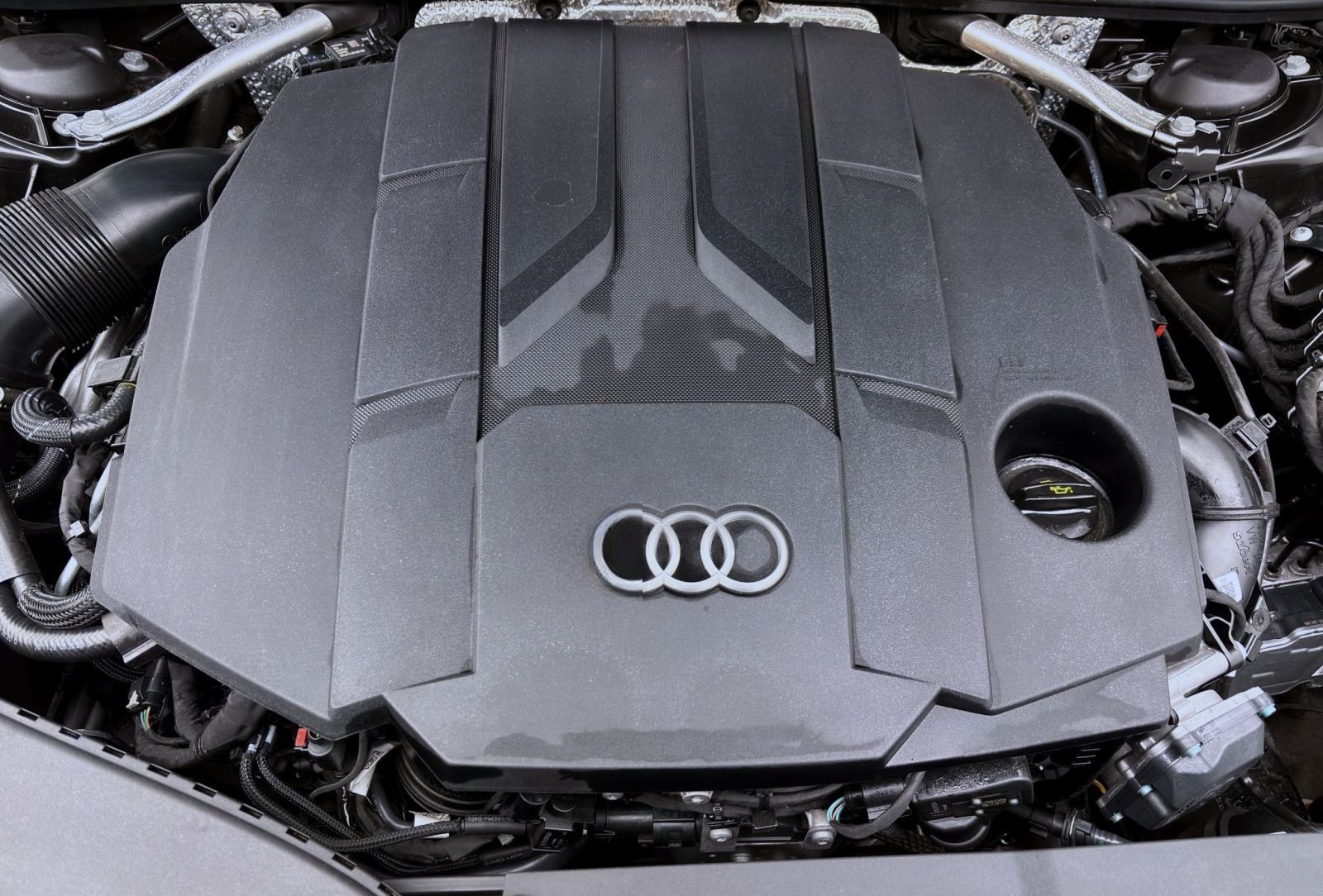 Audi A6 Avant 50 TDI Q S LINE PANO STANDHZG HD-MATRIX foto 18