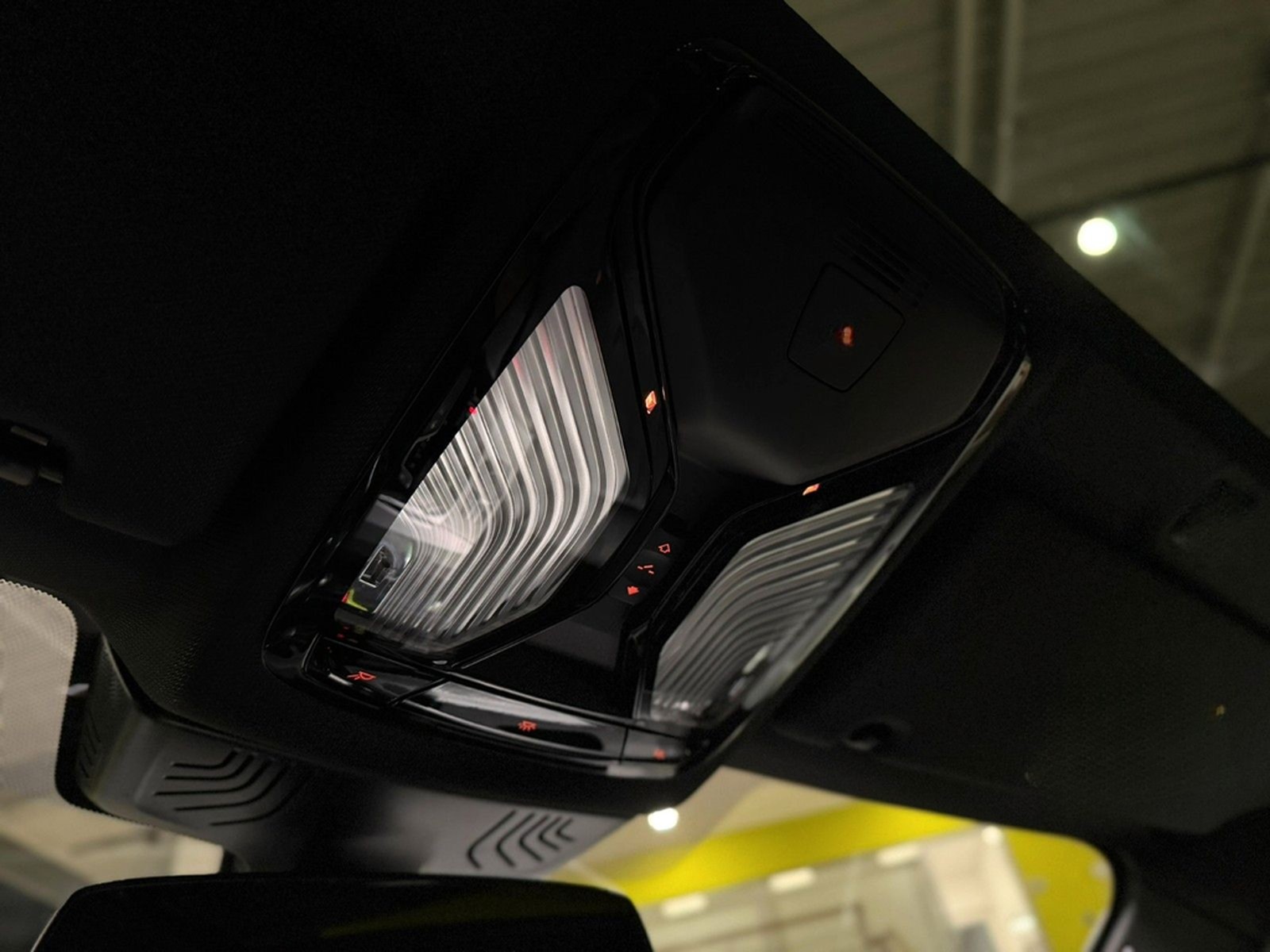 BMW M550d xDrive HUD*Harman/Kardon*Pano*SBL* foto 15