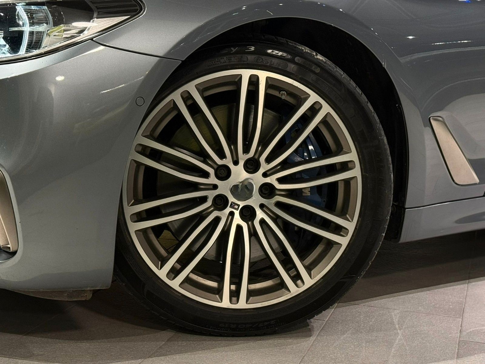 BMW M550d xDrive HUD*Harman/Kardon*Pano*SBL* foto 10
