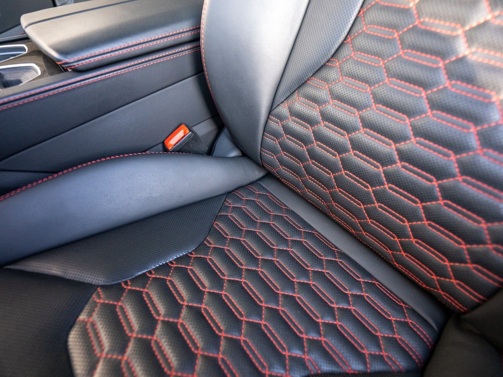 Lamborghini Urus 23" B&O PANO MASSAGE AHK PARK ASSIST BIG CA foto 18