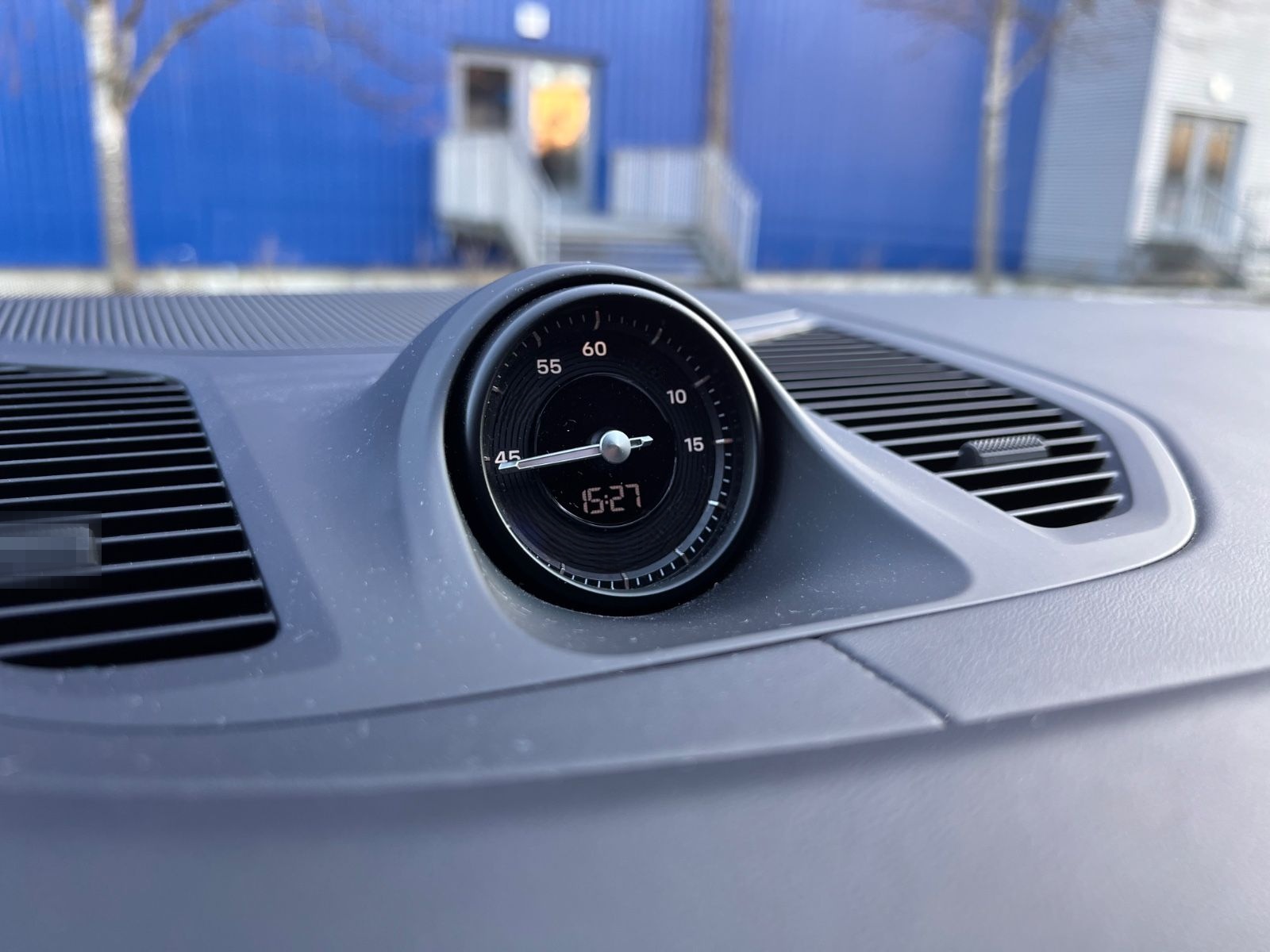 Porsche Cayenne E-Hyb Kreide · Inno · AHK · 14Wege  Bose foto 15