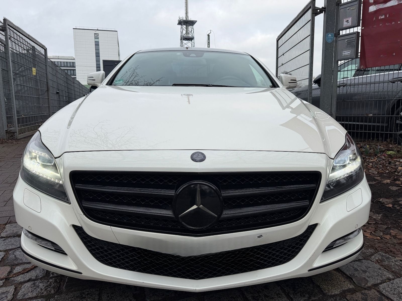 Mercedes-Benz CLS 350 H&Rsound*MEMO*LEDER*SDACH*KAMERA foto 2