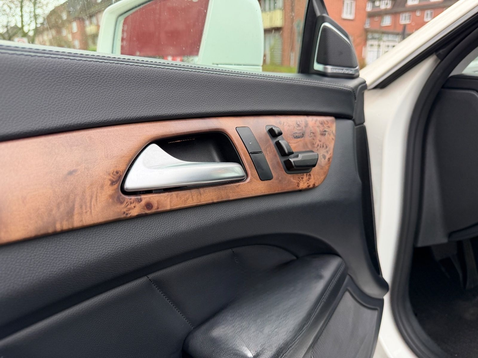 Mercedes-Benz CLS 350 H&Rsound*MEMO*LEDER*SDACH*KAMERA foto 26