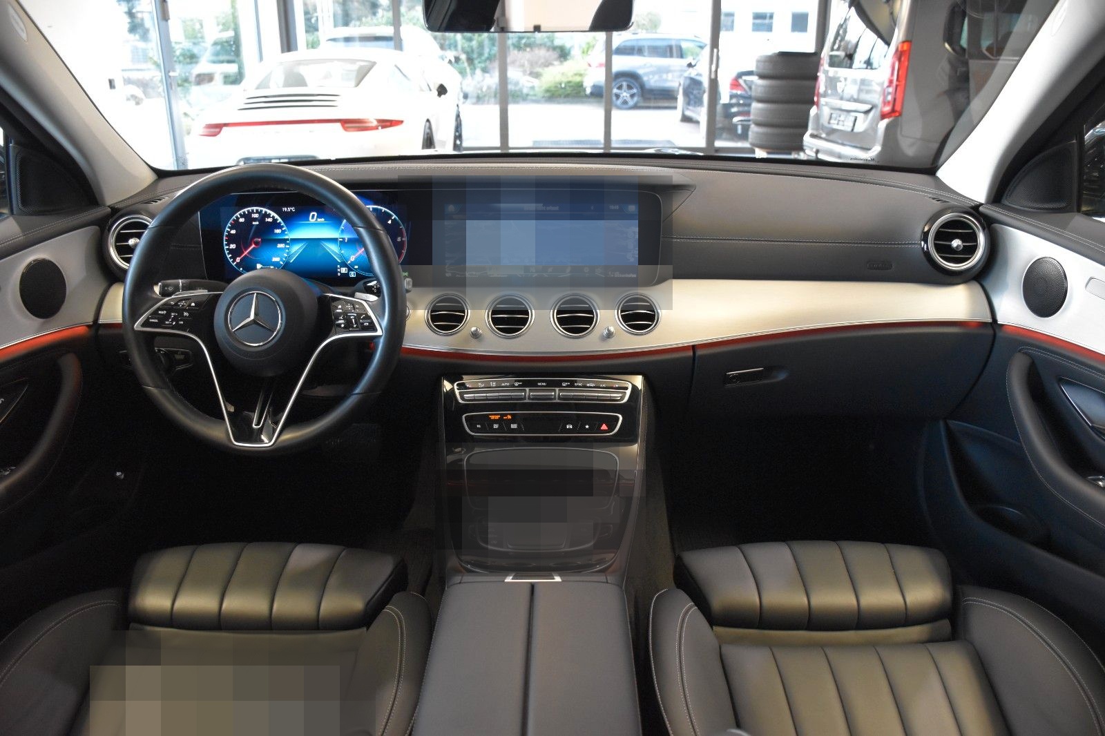 Mercedes-Benz E 220 D 9G EXCLUSIVE"LEDER"360°-KAMERA"ESD"AHK" foto 11