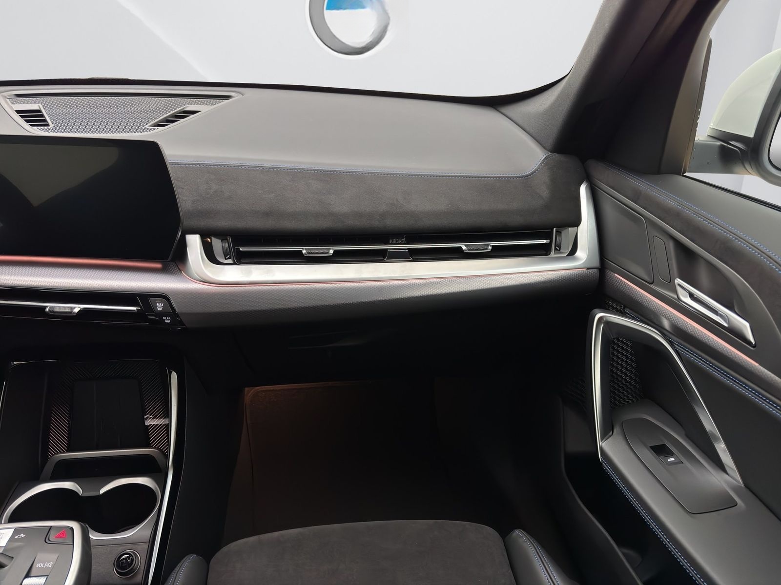 BMW X1 sDrive20i [M Sport, AHK, ACC, RFK, 18" LMR] foto 16