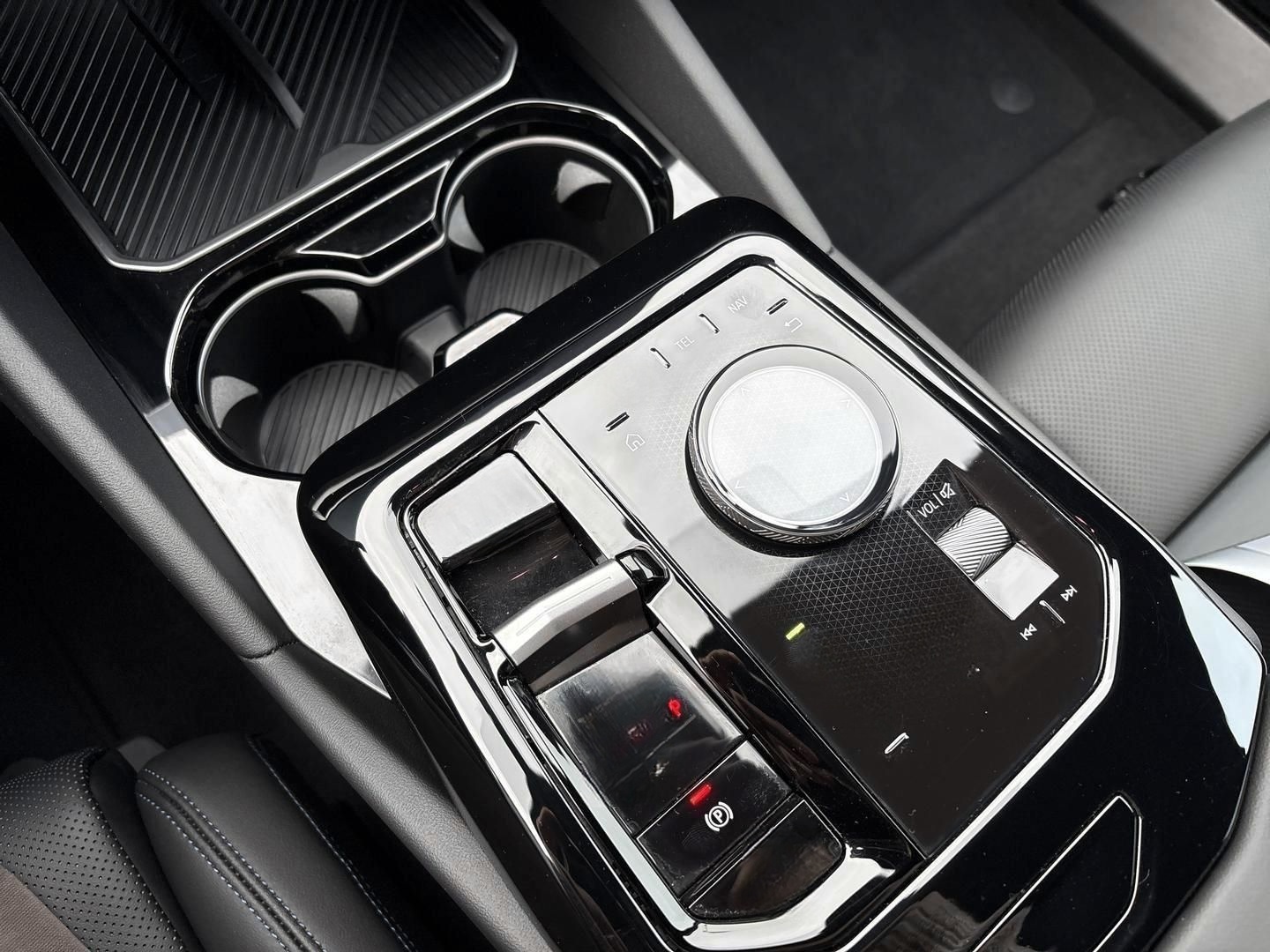 BMW 520 I M Sport AHK H&K ACC LED Navi Digitales Coc foto 13