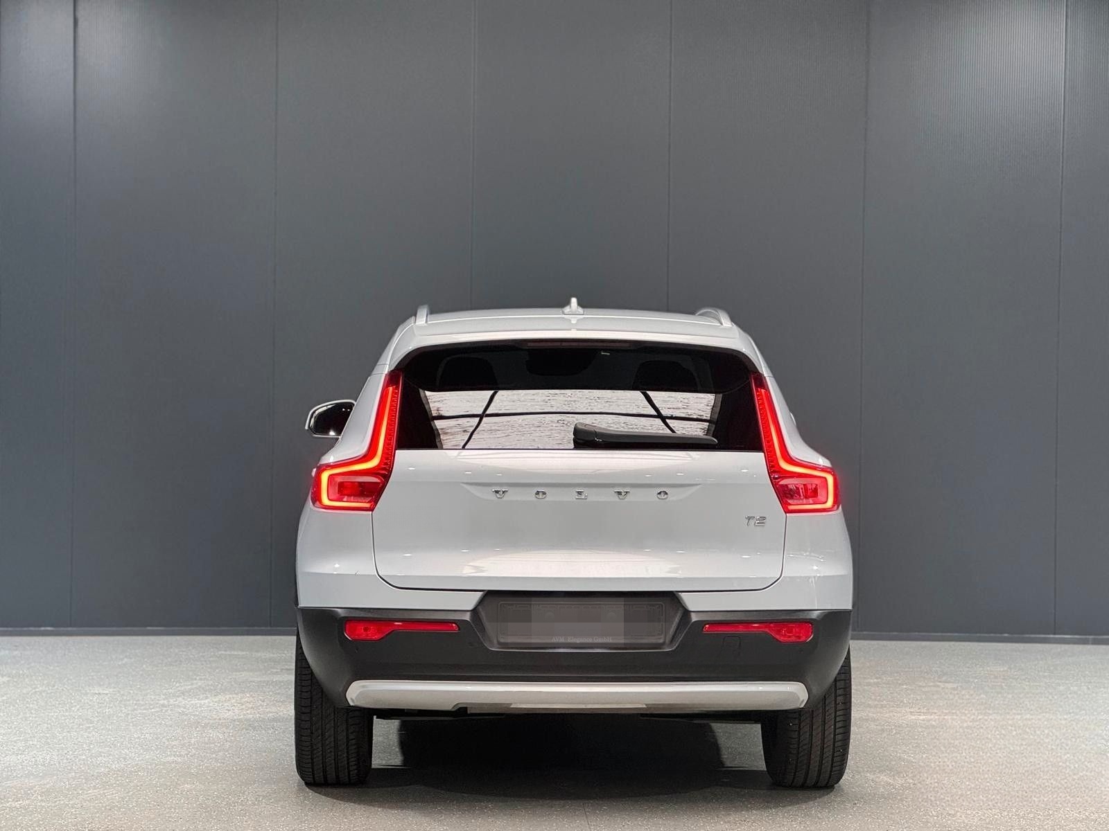 Volvo XC40 T2 Momentum Advanced | KAMERA | CARPLAY | foto 8