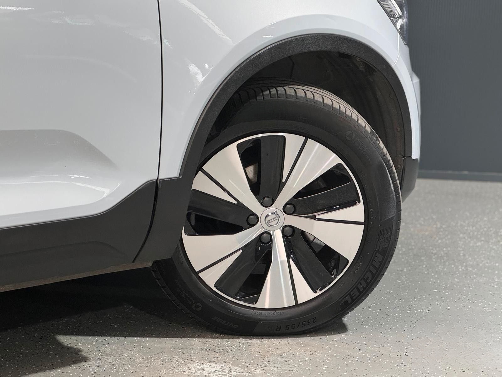 Volvo XC40 T2 Momentum Advanced | KAMERA | CARPLAY | foto 10