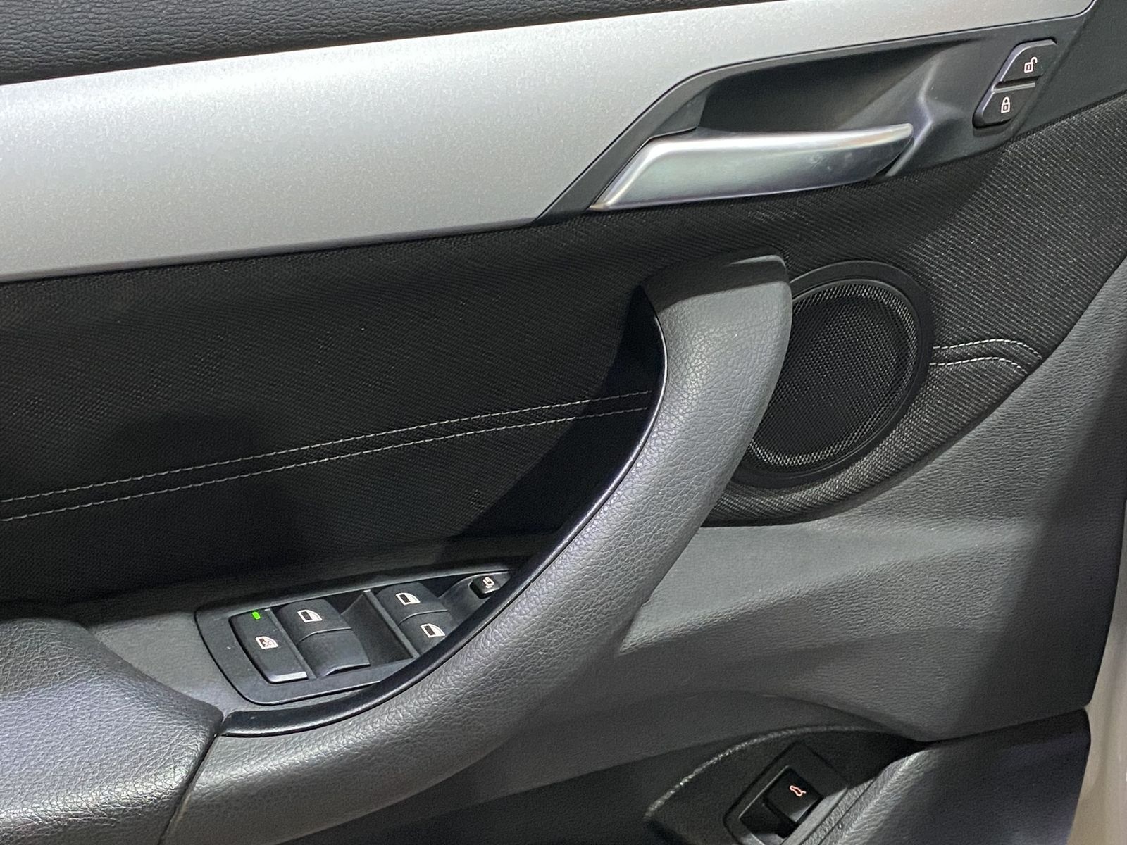 BMW X1 18d*Advantage*SHZ*PDC*Navi*LED*HiFi-L,syste foto 11