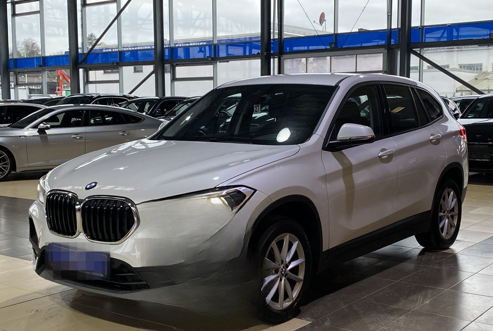 BMW X1 18d*Advantage*SHZ*PDC*Navi*LED*HiFi-L,syste foto 3